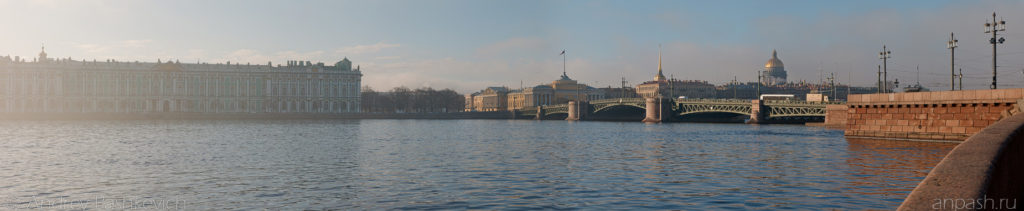 Панорама, Зимний дворец и Дворцовый мост