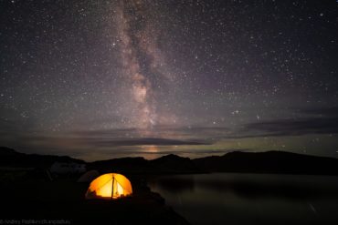 Монголия, звёзды, млечный путь и палатка