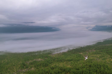 Озеро Лама в тумане, плато Путорана