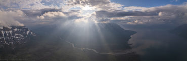 Озеро Лама, плато Путорана. Солнечные лучи.
