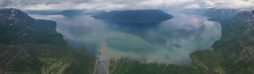 Панорама озера Лама в пасмурную погоду