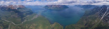 Панорама долины Кураанах и озера Лама